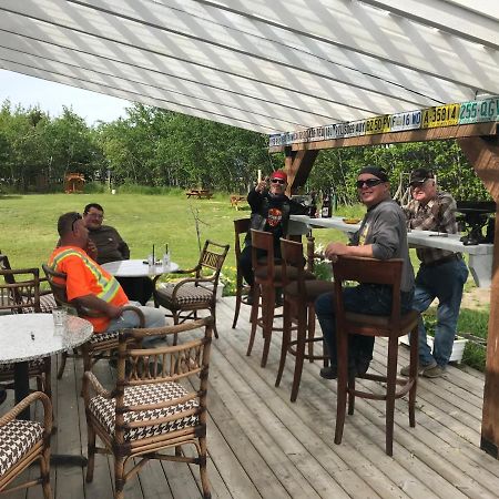 Six Mile River Resort Tagish Ngoại thất bức ảnh